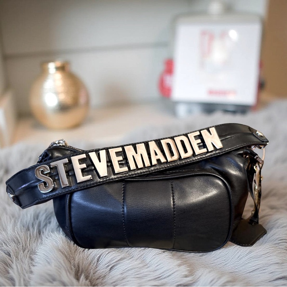 Steve Madden NWT Black Brhodes Shoulder Bag Bold Brand Silver Bling Logo (P141) - Picture 12 of 12